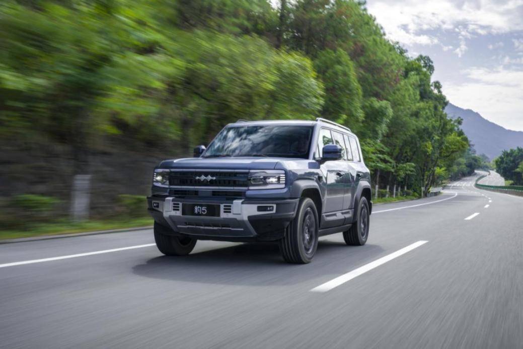 方程豹春季發布會:產品全家桶亮相、豹5定義新能源越野標準!!