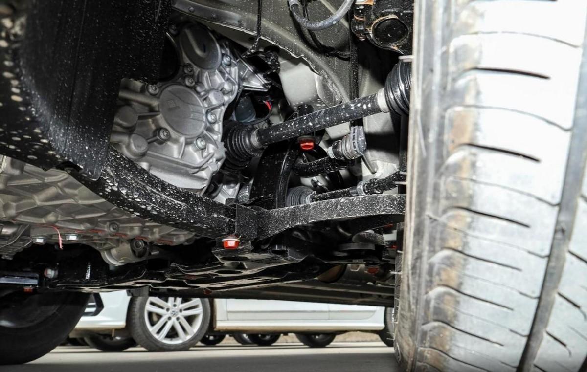 傳祺GS4新車型11.58萬起售,油耗6.8L,8秒8破百
