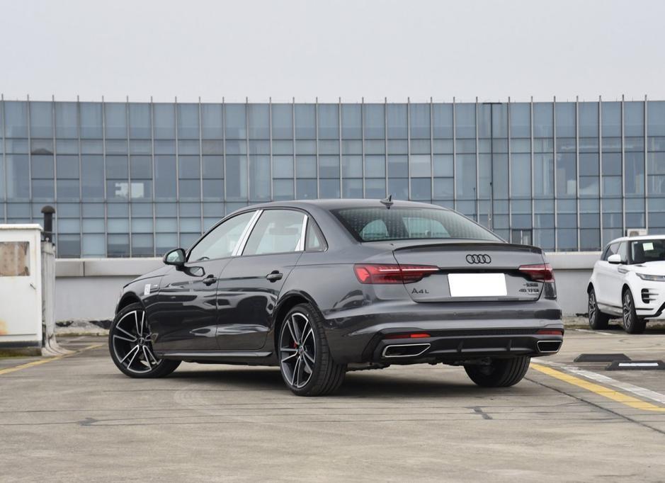引領(lǐng)豪華中型轎車市場,奧迪A4L亮點在哪?