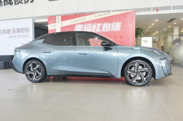 上市48小時(shí)訂單突破7000臺(tái) 領(lǐng)克07 EM-P正式開啟交付