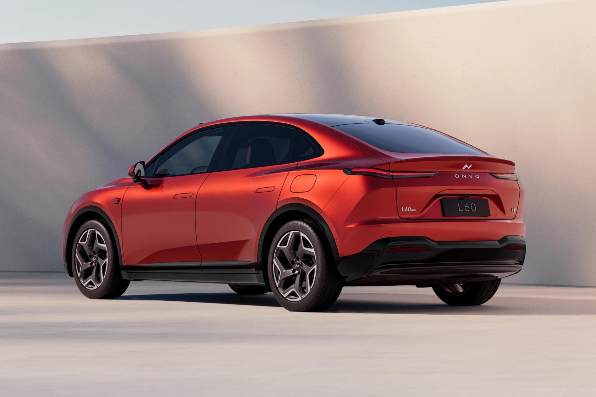 樂道L60預售21.99萬起,配900V高壓快充,能否競爭特斯拉Model Y?