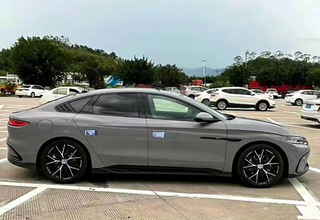 新款比亞迪漢將于9月6日上市,預扣提車價曝光,17.58萬值不值?