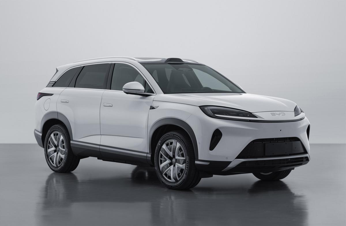 小米YU7領(lǐng)銜,多款新車申報(bào)圖曝光,無人機(jī)成比亞迪新招數(shù)?