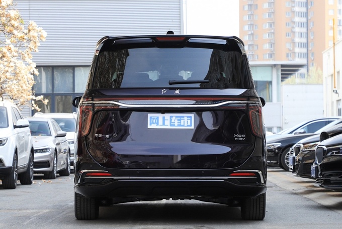 新貴階層首選MPV,為什么是紅旗HQ9 PHEV?