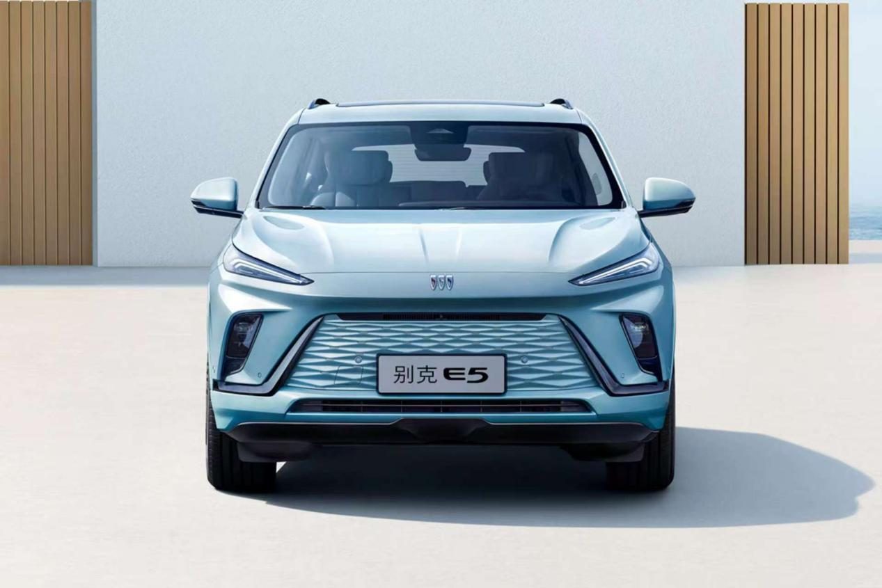 一口價(jià)的別克E5,還送選裝車漆,合資電車能買嗎?