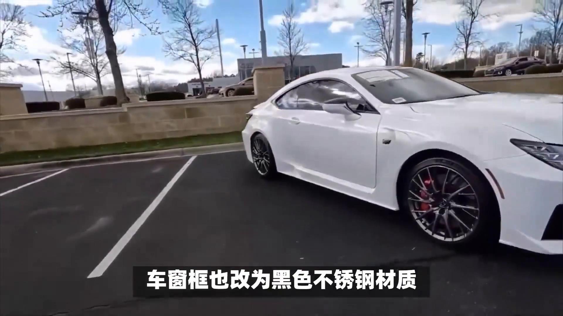 全新雷克薩斯IS新款亮相,黑化風格更帥氣!