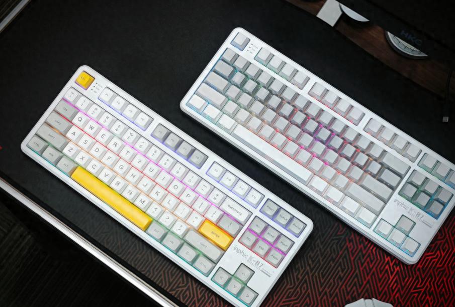 哪款鍵盤更好用?英菲克K87、黑爵AK980兩款熱門機械鍵盤測評