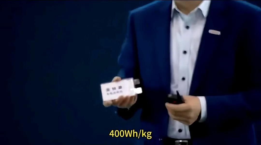續(xù)航力破1500公里長安固態(tài)電池量產(chǎn)倒計時,國產(chǎn)技改玩真的了?