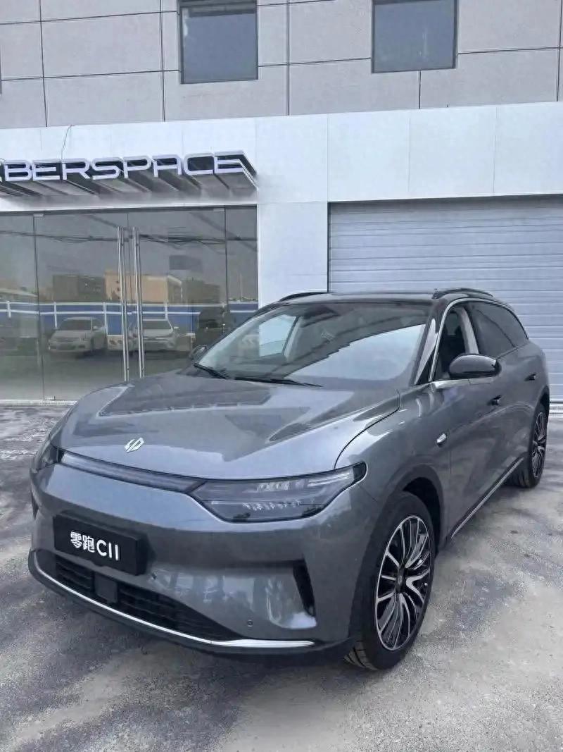 中國一汽×零跑汽車:新能源賽道上的“強(qiáng)強(qiáng)聯(lián)合”