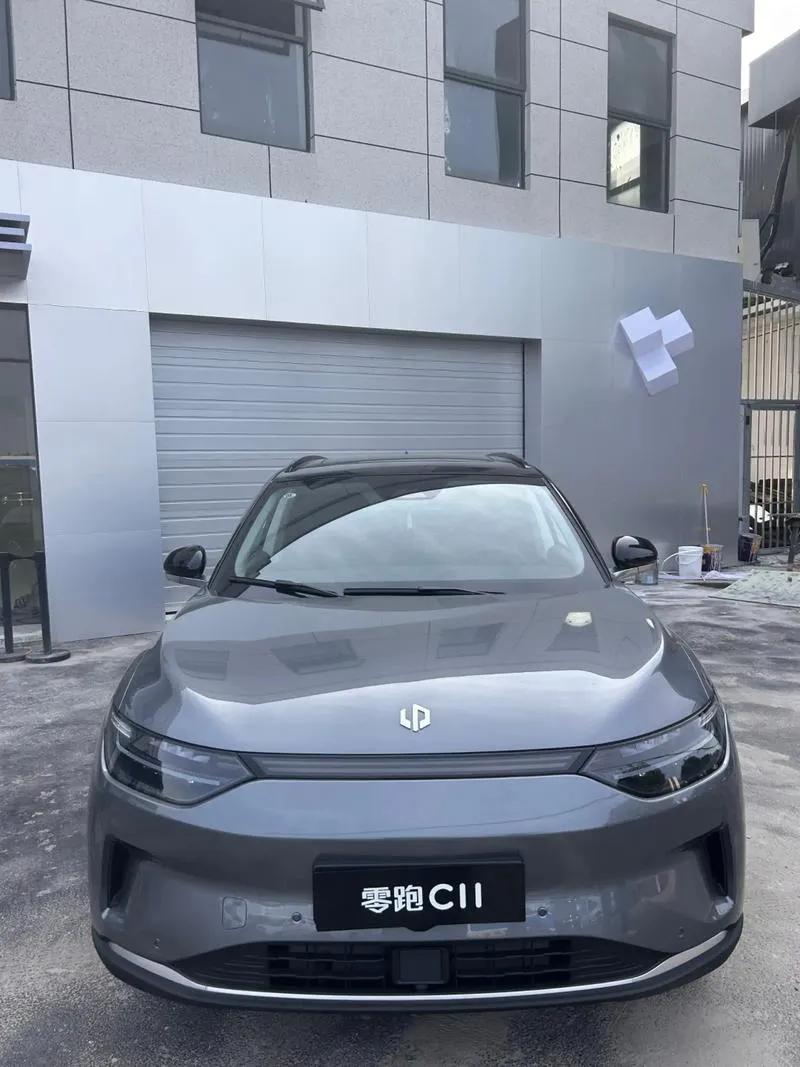 中國一汽×零跑汽車:新能源賽道上的“強(qiáng)強(qiáng)聯(lián)合”