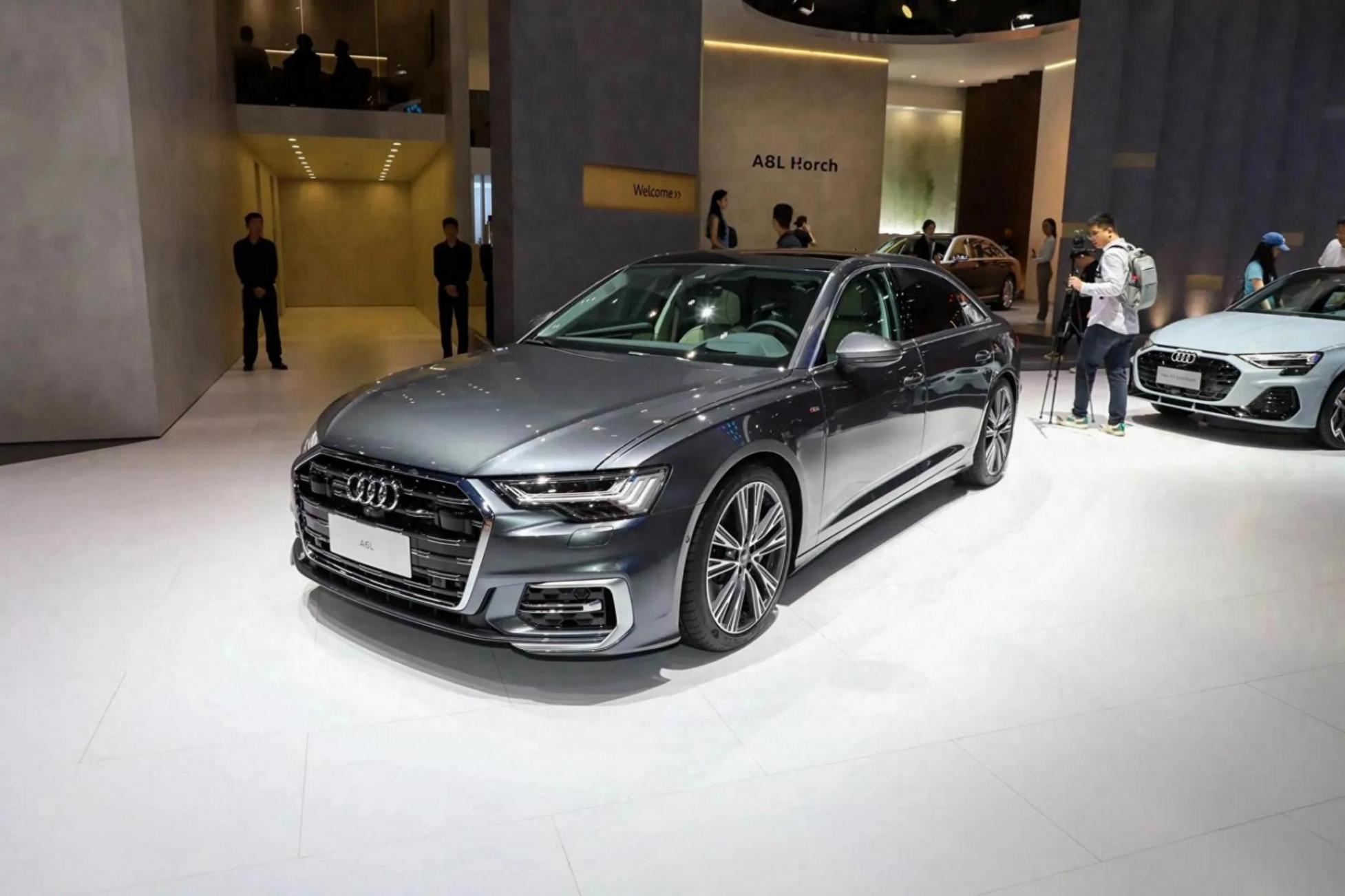 2025款奧迪A6L臻選動感型+通風舒適包炸裂登場!豪華車圈再掀風暴