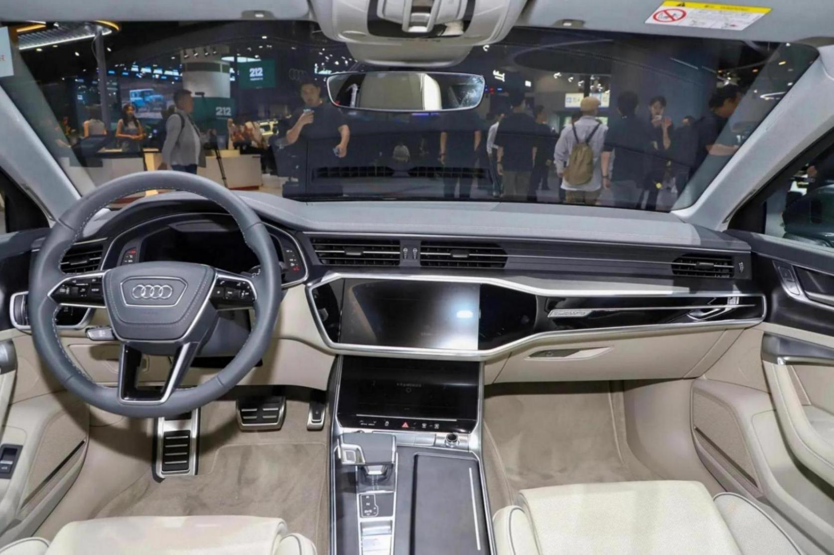 2025款奧迪A6L臻選動感型+通風舒適包炸裂登場!豪華車圈再掀風暴