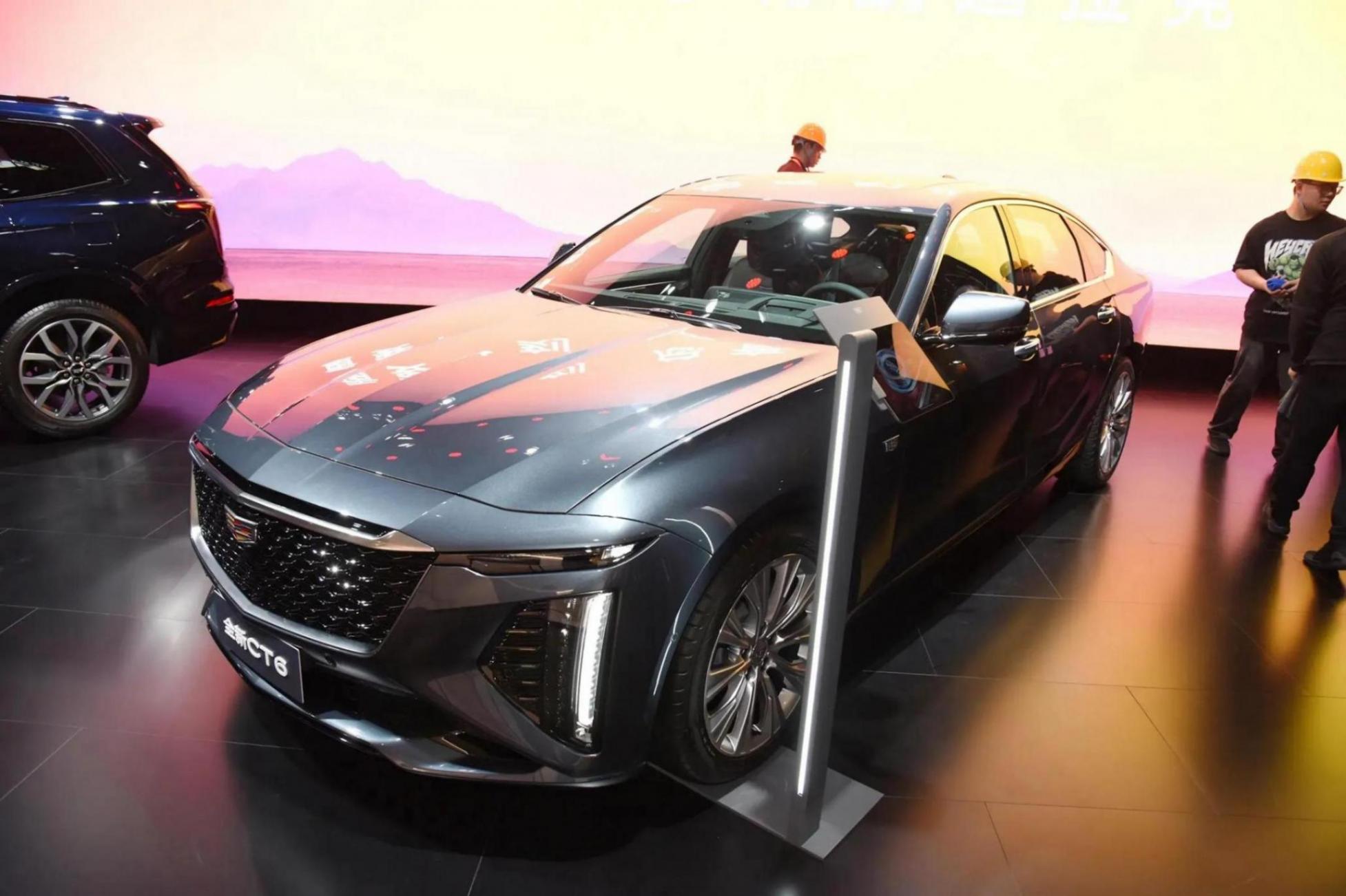 奔馳E級對決凱迪拉克CT6:35萬級豪車誰更懂中產(chǎn)?