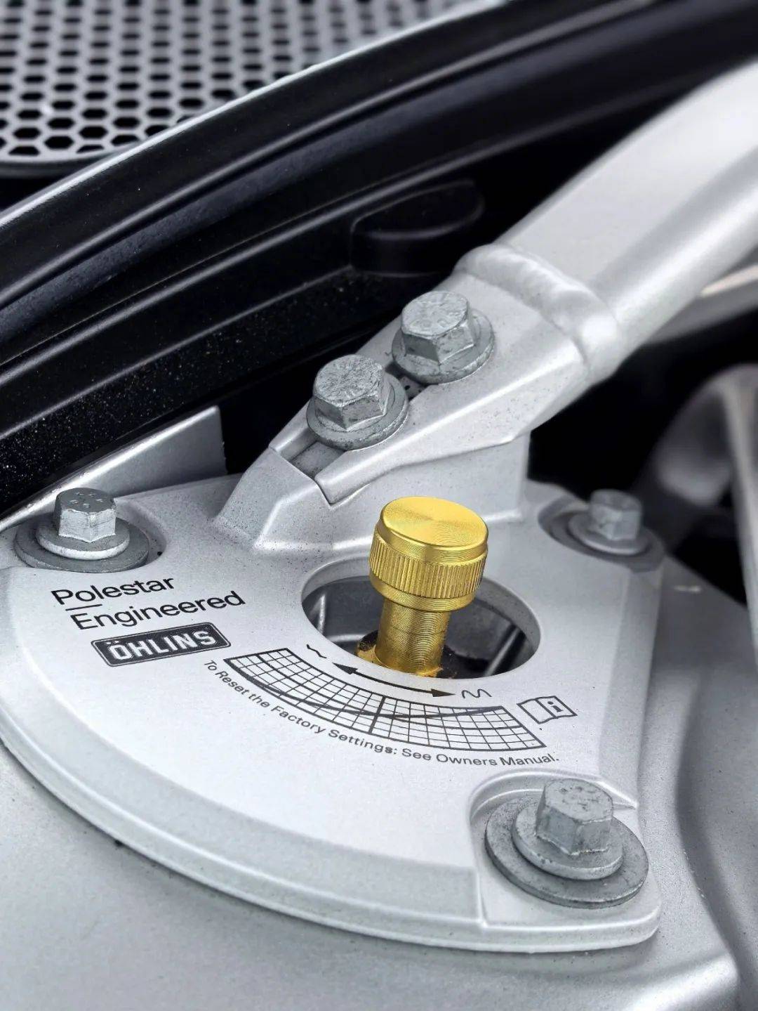 對比試駕寶馬3系、沃爾沃S60,誰是操控最好的豪華中型轎車?