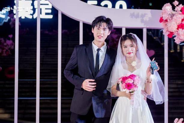 承包“小蠻腰”,買車送婚禮!秦L EV車主太幸福了