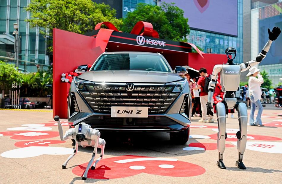 愛要大聲說出來!長安UNI-Z用科技告白盛宴燃爆山城